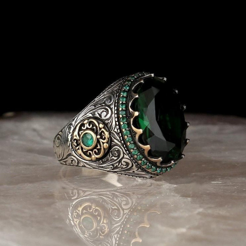 Fashionable Men's Ring With Black Gemstones In Metal