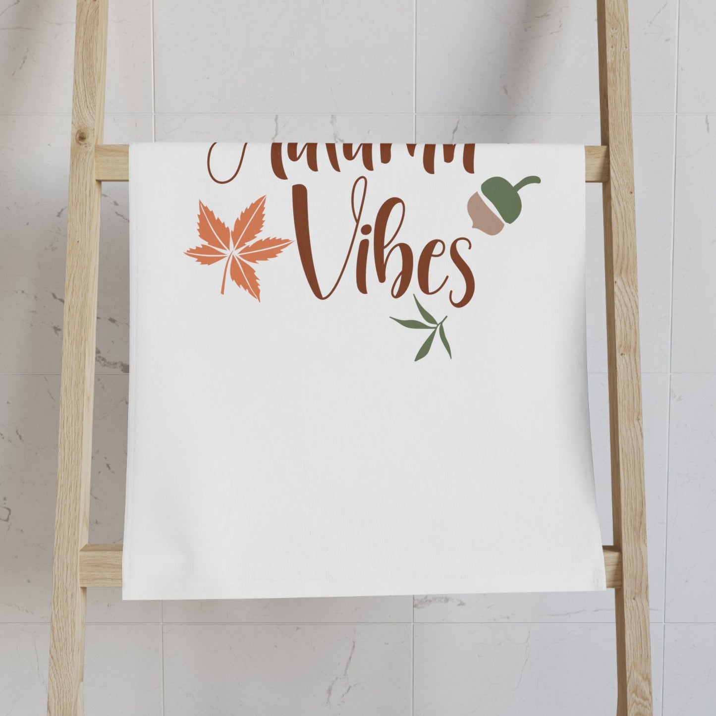 Hand Towel, Fall Towel, Autumn Towel, Bathroom Holiday towel, Kitchen Holiday Towel, Thanksgiving kitchen towel, towel for mom