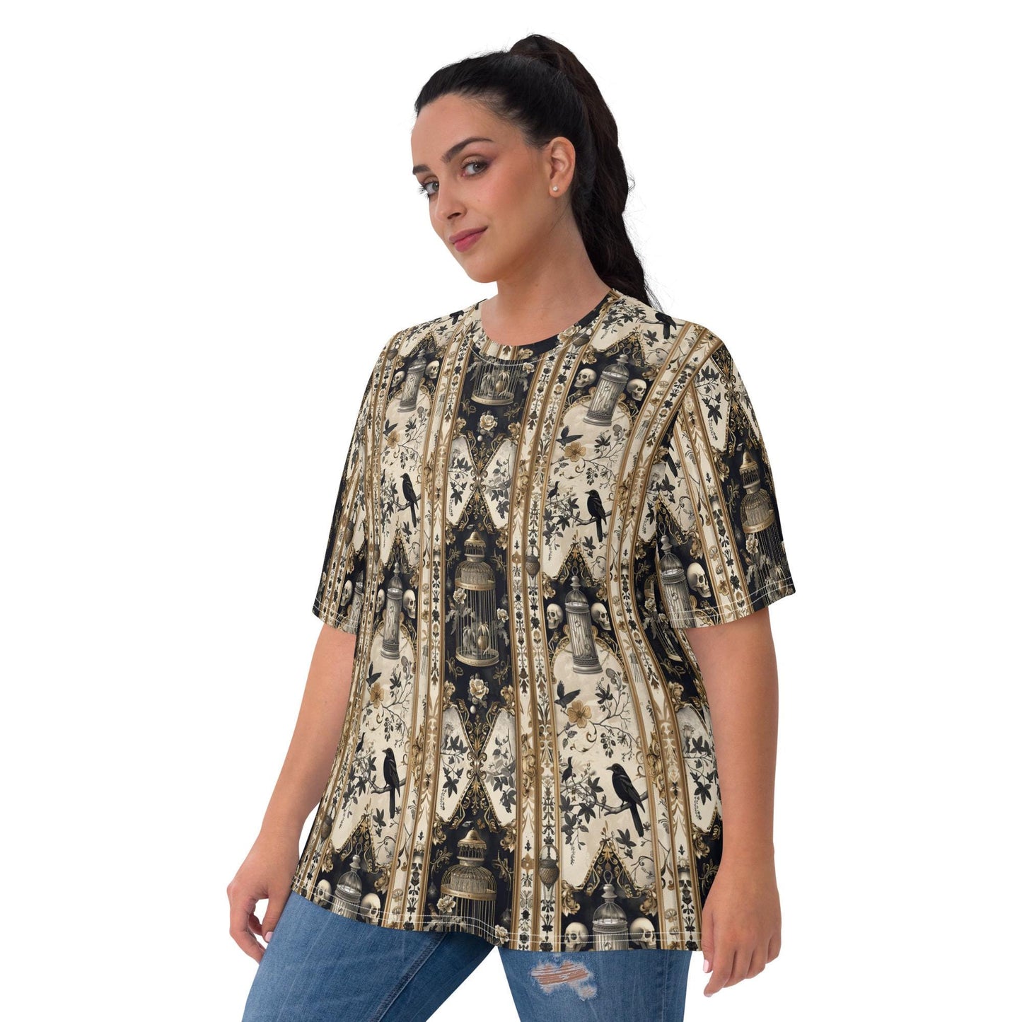 Women's T-shirt, Gothic pattern print all over smooth soft Halloween theme casual cool everyday clothing female jean wear