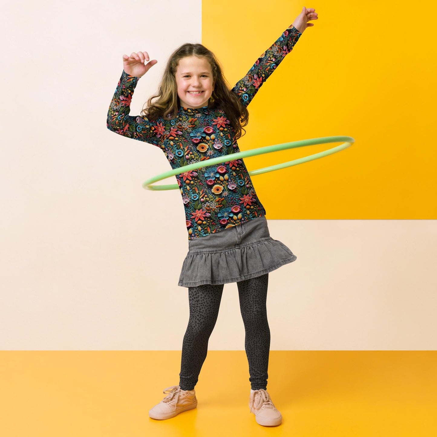 Youth Colorful Stylish Rash Guard - Vibrant Protection for Active Kids!"