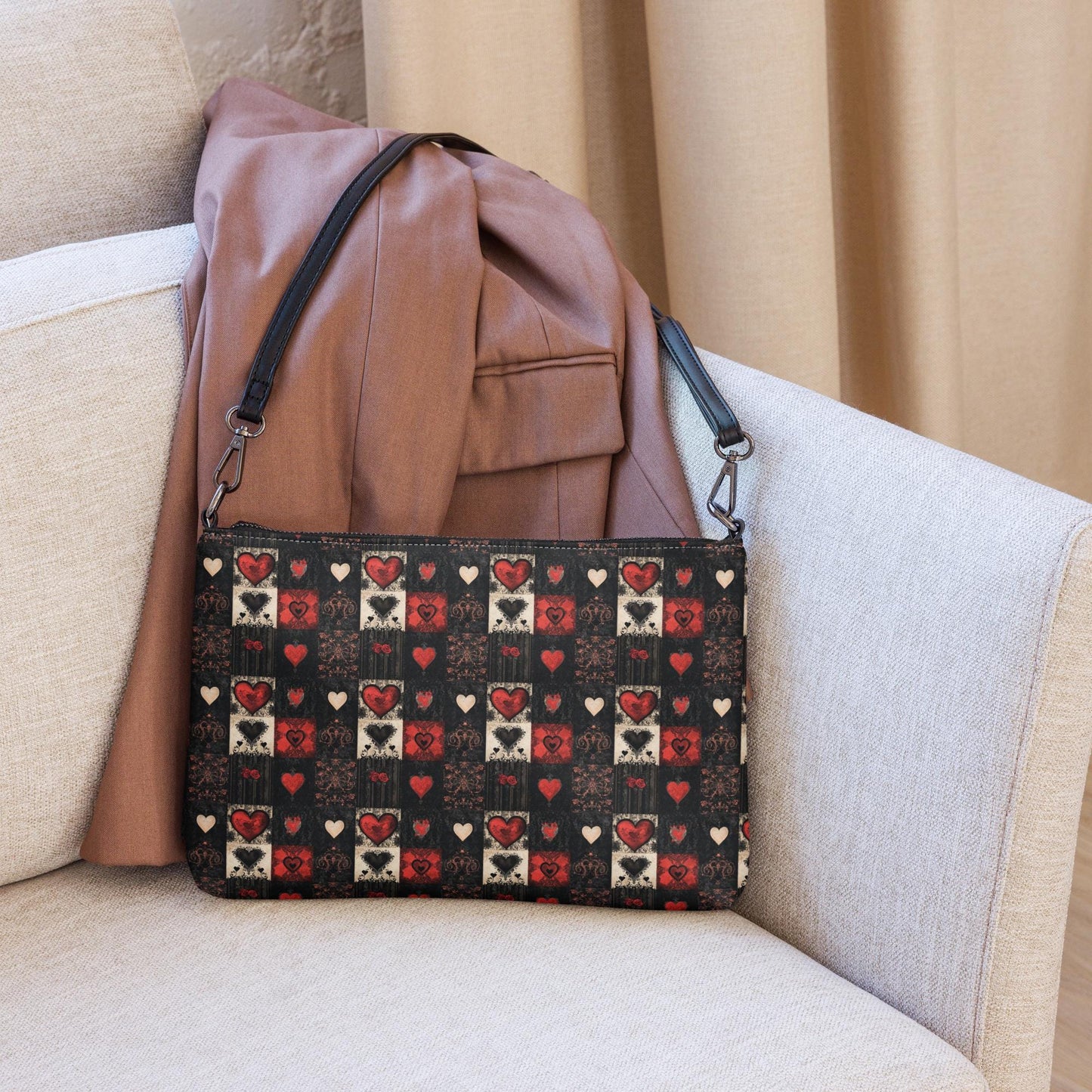 Women's Valentine's Heart Design Crossbody Wrist Bag - Stylish & Functional, Perfect for Casual Everyday Wear or Special Dinner Dates