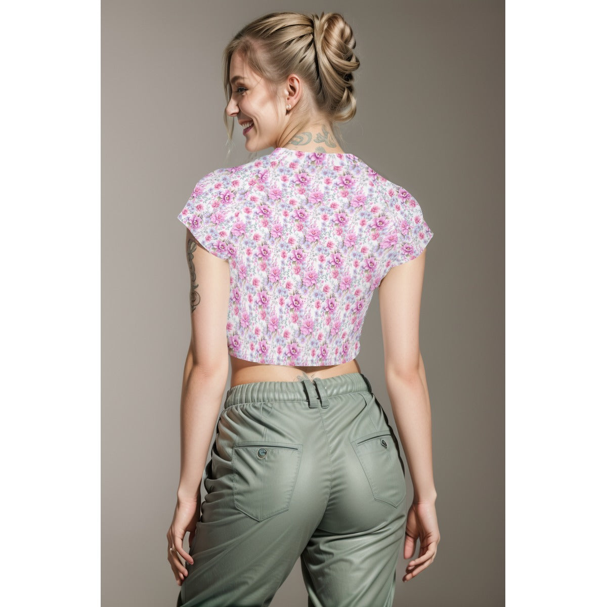 Floral All-Over Print Pattern Women's Raglan Cropped T-shirt
