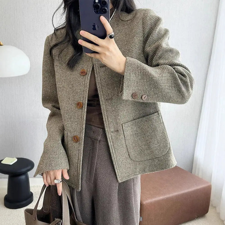 Elegant Womens Vintage Coat