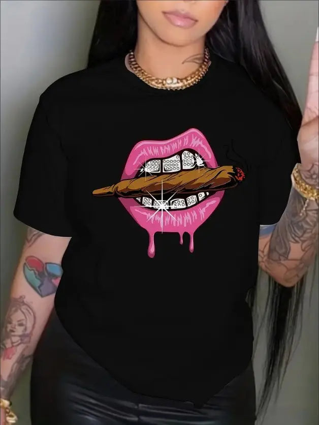 Lips Print Crew Neck Short Sleeve T-Shirt - Soft, Breathable, Relaxed Fit, Casual Chic Top For Spring And Summer - Women&