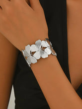 Lxalry Platinum Plated Stainless Steel Floral Carved Mirror Bracelet -Hypoallergenic The Aurora Touch