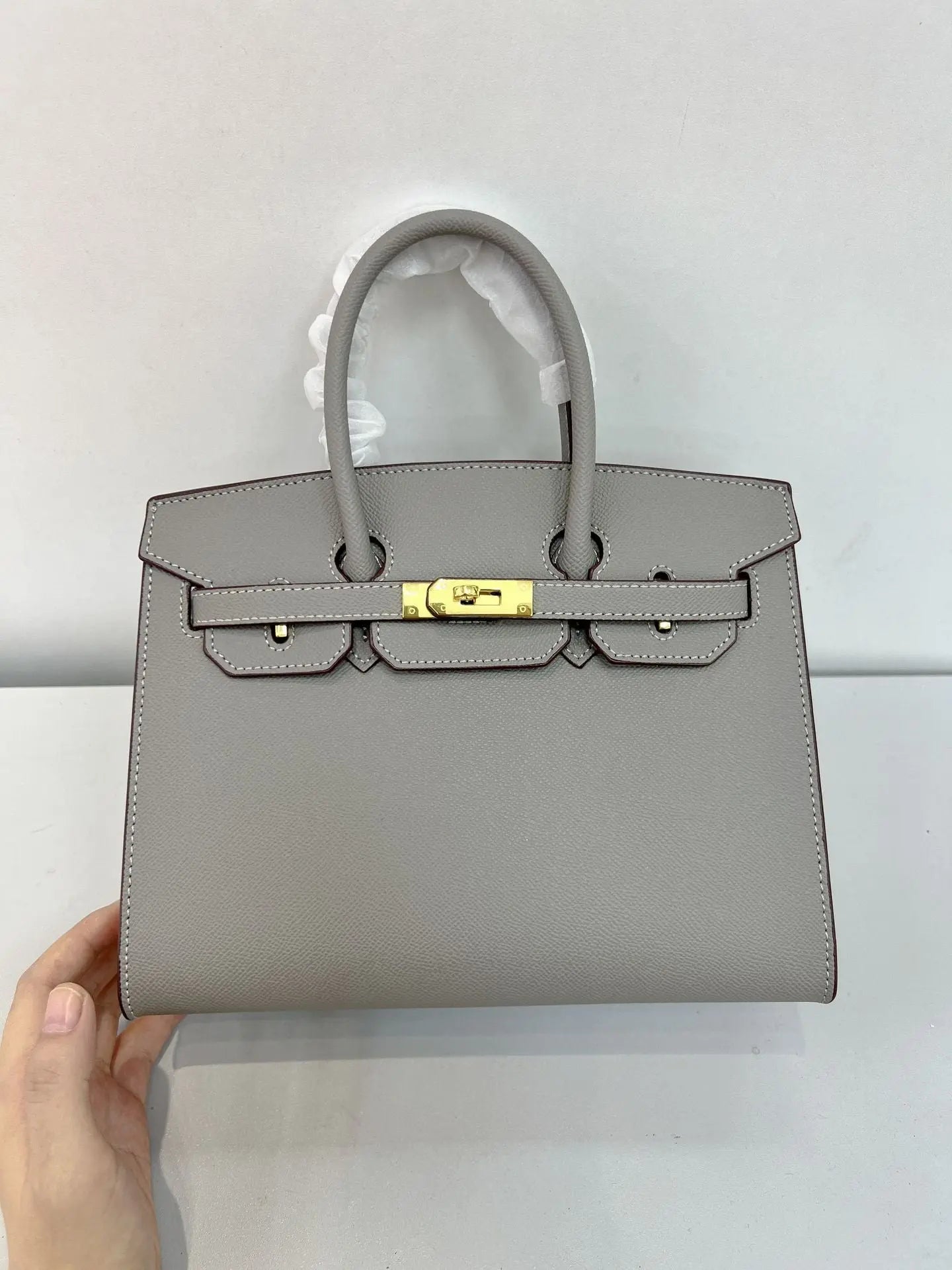 Commuter single-shoulder handbag - The Aurora Touch