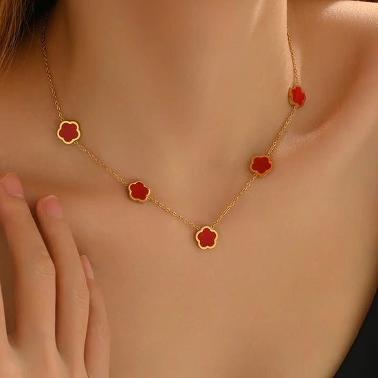 Lxalry 18K Gold Plated Five Leaf Clover Necklace | Modern Minimalist Jewelry The Aurora Touch