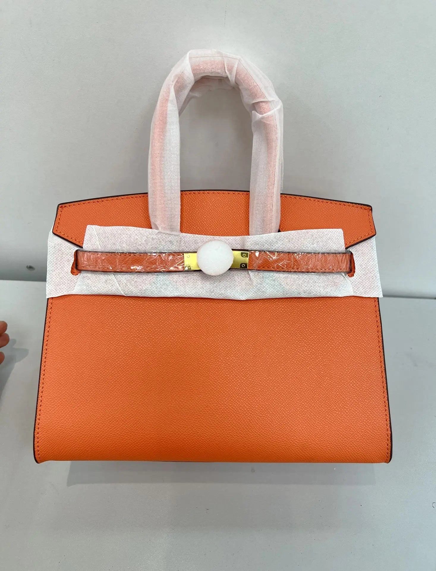 Commuter single-shoulder handbag - The Aurora Touch