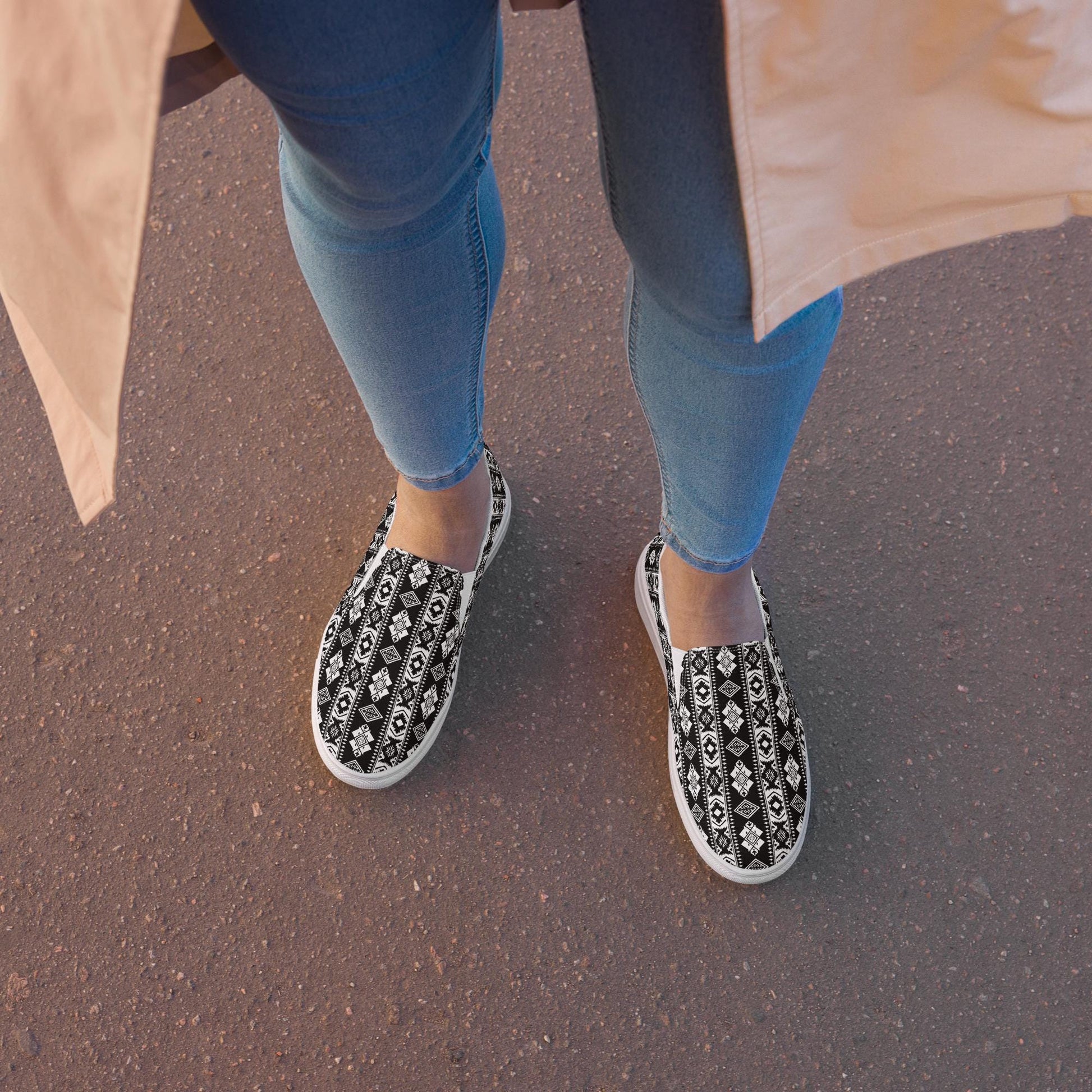 Women’s slip-on canvas shoes, Tribal pattern print fashion school work play casaul everyday style jean skirt shorts skater shoe