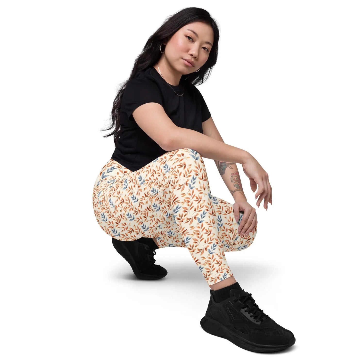 Leggings with pockets, Autumn leaves pattern Fall look stretchy yoga pilates gymn stylish everday sweater blazer pairing spandex pants
