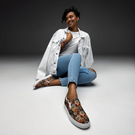 Women’s slip-on canvas shoes, Fall leaves floral all over pattern print design casual everyday walking working school fashion shoe wear