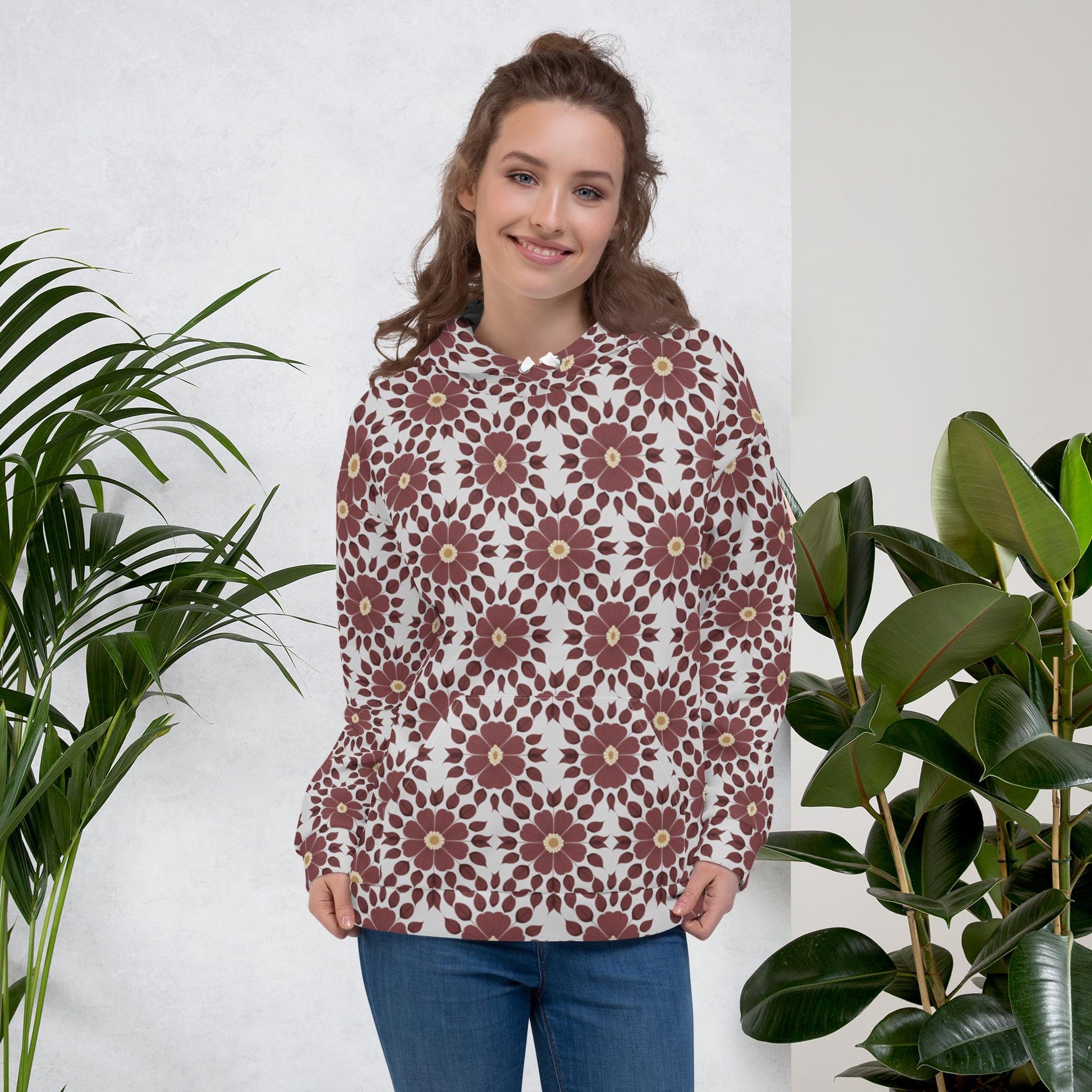 Cozy Chic: Women&#39;s Stylish Hoodie for Everyday Comfort, Soft & Stylish Female sweatshirt ideal for casual outings, Fashionable Women&#39;s shirt