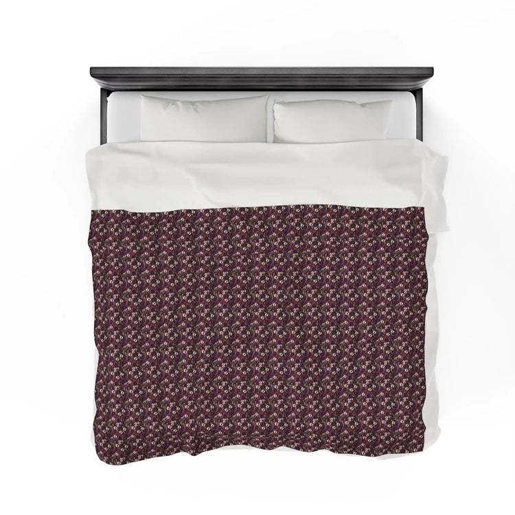 Cozy Velveteen Plush Blanket - Soft Floral Throw for Home, Decor, Gift, Nursery, Cozy Evenings The Aurora Touch