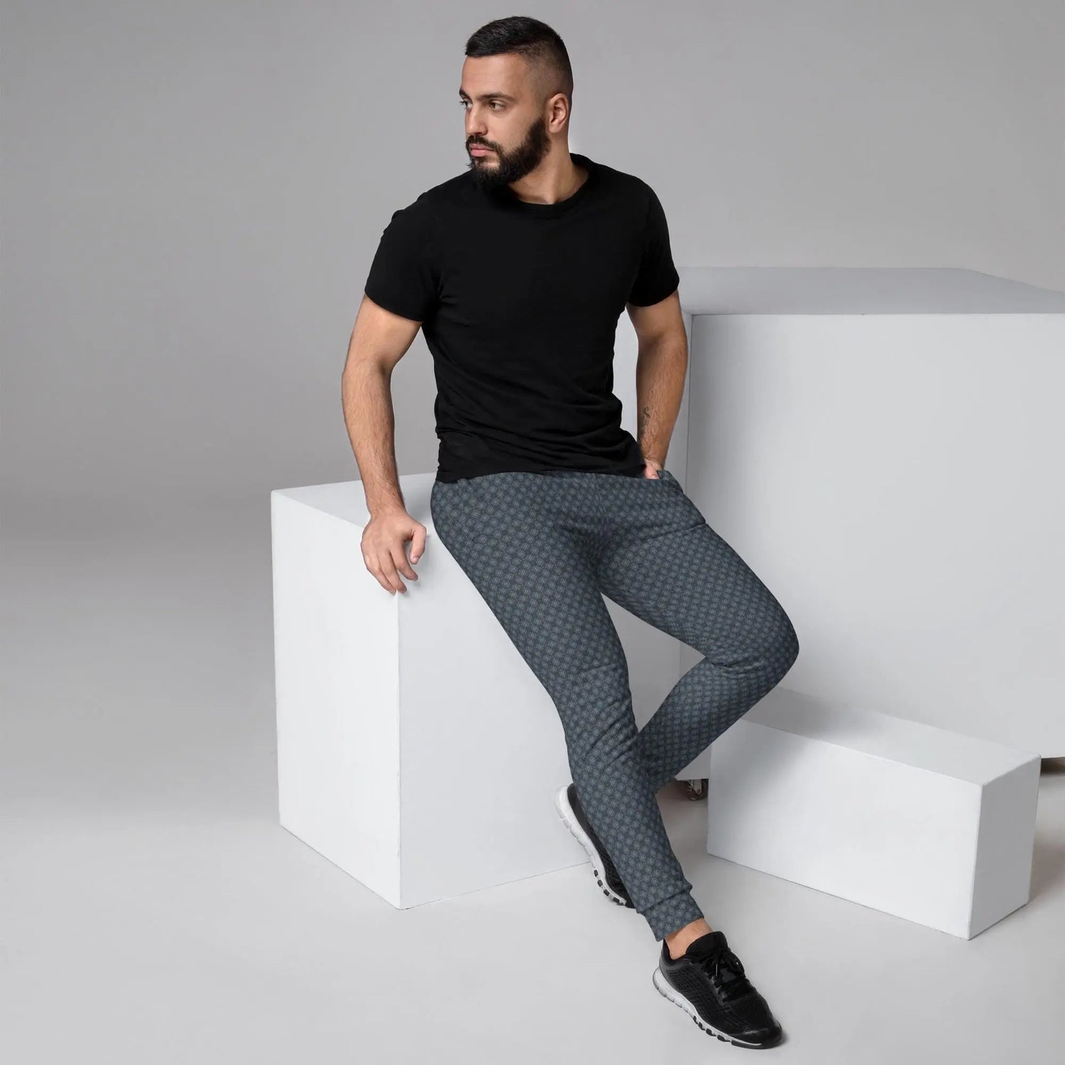 Geometric All Over Pattern Men&