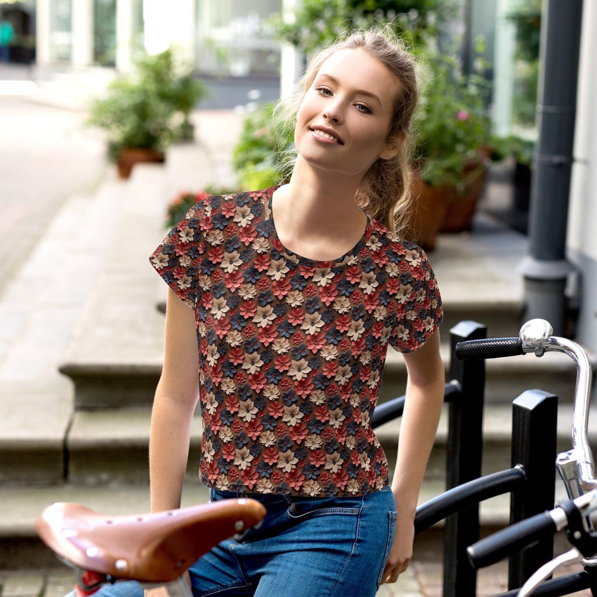 Women&#39;s Floral All Over Print Crop Tee | Trendy Summer Shirt | Vibrant Floral Pattern | Perfect Casual Top | Stylish & Comfortable Fashion