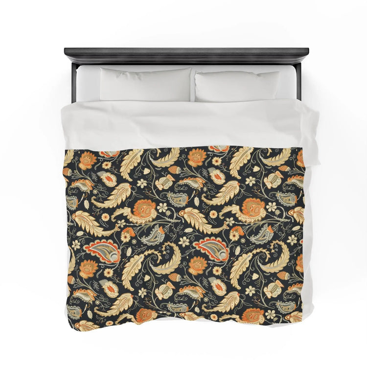 Bohemian Paisley Velveteen Plush Blanket, Cozy Throw for Home Decor, Stylish Gift, Bedroom Accent, Perfect for All Seasons The Aurora Touch