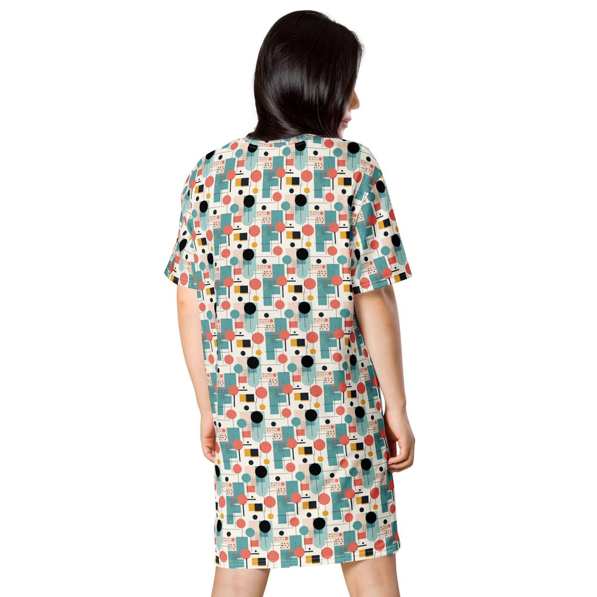 90&#39;s Retro Geometric Print Women’s Shirt Dress – Bold, Stylish & Timeless T-shirt dress Everyday Female Wear