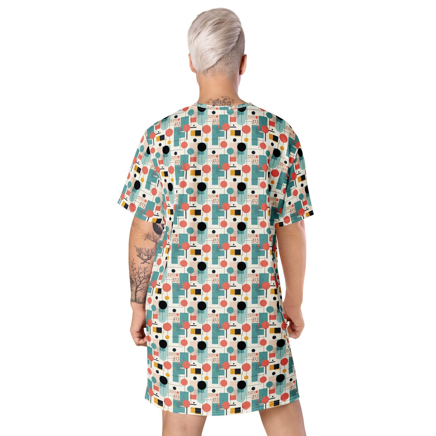 90&#39;s Retro Geometric Print Women’s Shirt Dress – Bold, Stylish & Timeless T-shirt dress Everyday Female Wear