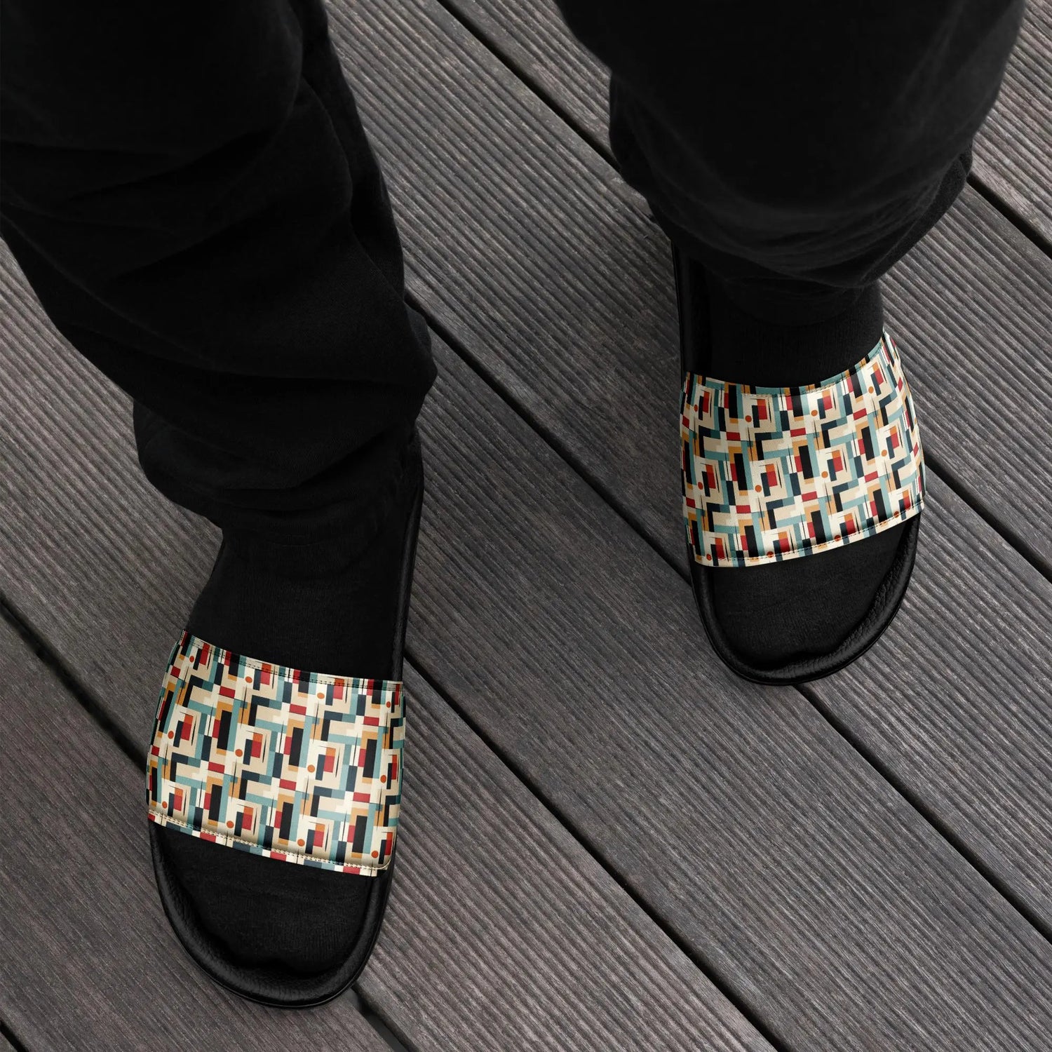 90’s Retro Geometric Slides for Men – Bold Pattern Slide Sandals, Vintage-Inspired Casual Slippers, Trendy Non-Slip Summer Pool Shoes